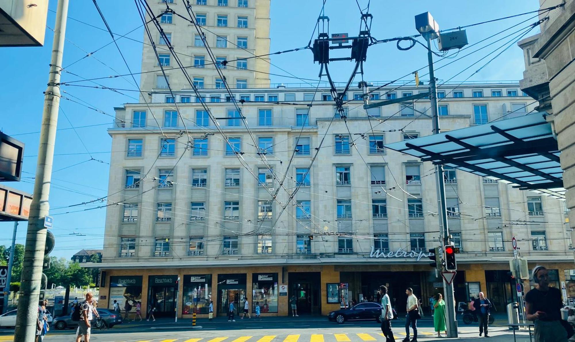 City Central Comfort Лозанна Экстерьер фото