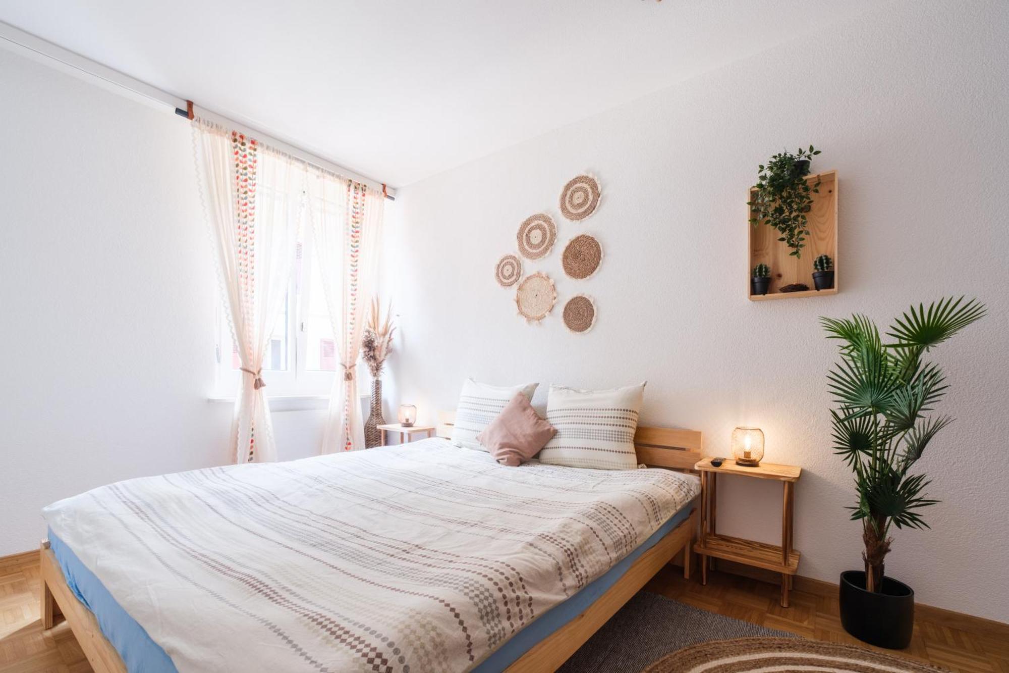 City Central Comfort Лозанна Экстерьер фото